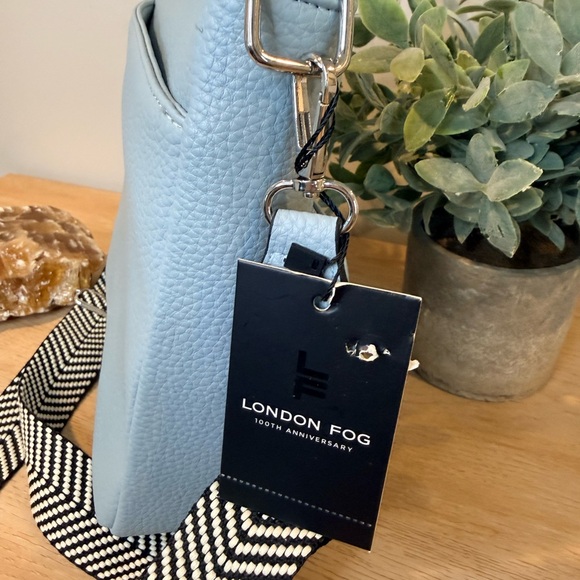 London Fog Janice Denim Blue Multi Pocket Crossbody NWT 100th Anniv - Picture 8 of 9